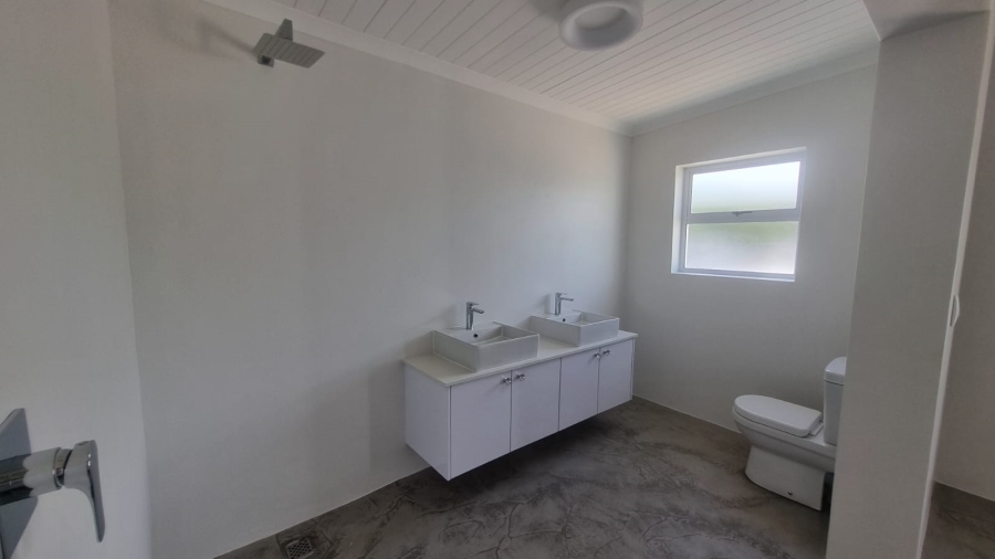 2 Bedroom Property for Sale in Paternoster Western Cape